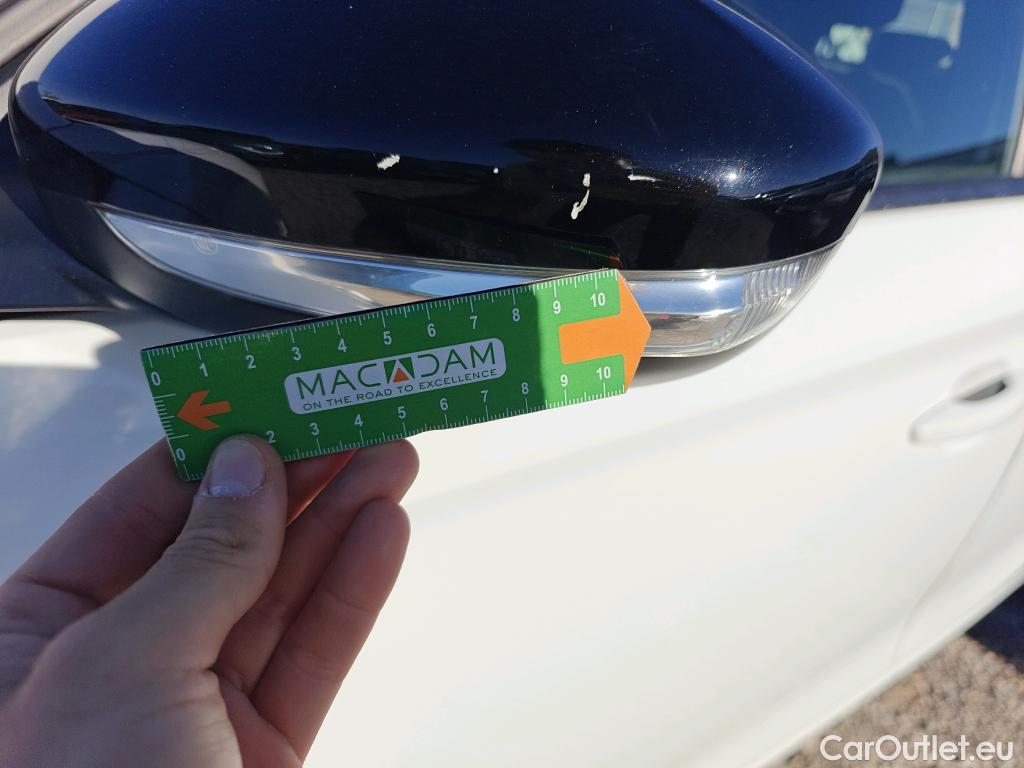  Opel  Corsa OPEL  / 2019 / 5P / berlina con portón 1.2 XEL 55kW (75CV) Edition #44