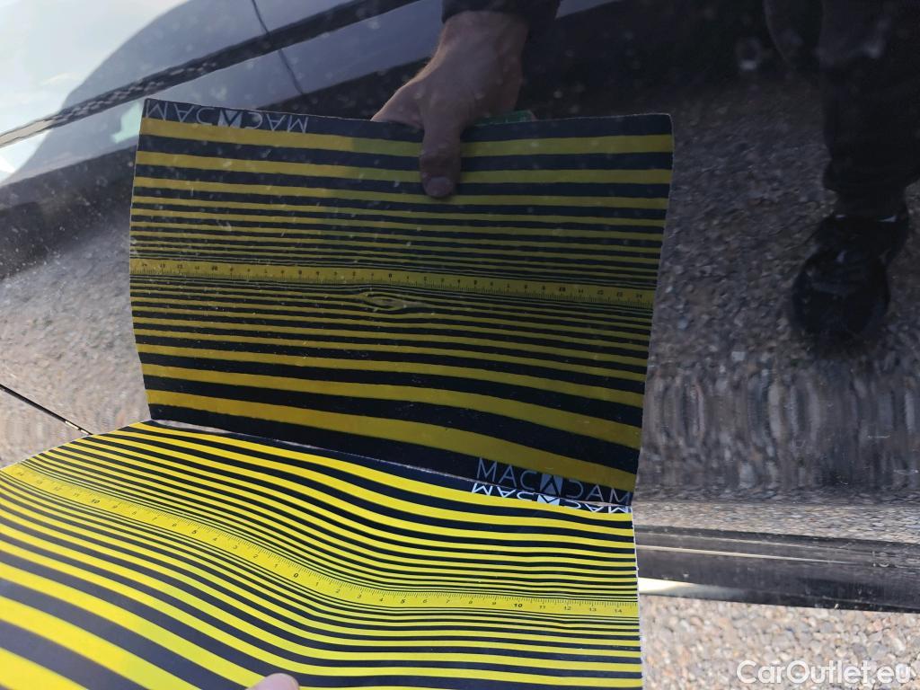  Mercedes  CLA-Klasse MERCEDES-BENZ CLA / 2019 / 4P / coupé CLA 180 #19