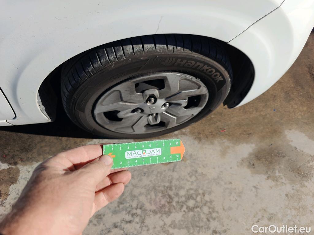  KIA  Picanto KIA  / 2017 / 5P / berlina con portón 1.0 CVVT 49kW (67CV) Concept #19