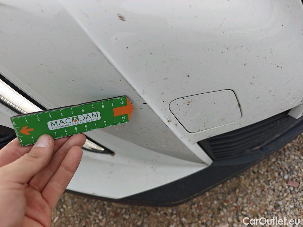  Peugeot  2008 PEUGEOT  / 2019 / 5P / todoterreno Active BlueHDI 81kW (110CV) #31