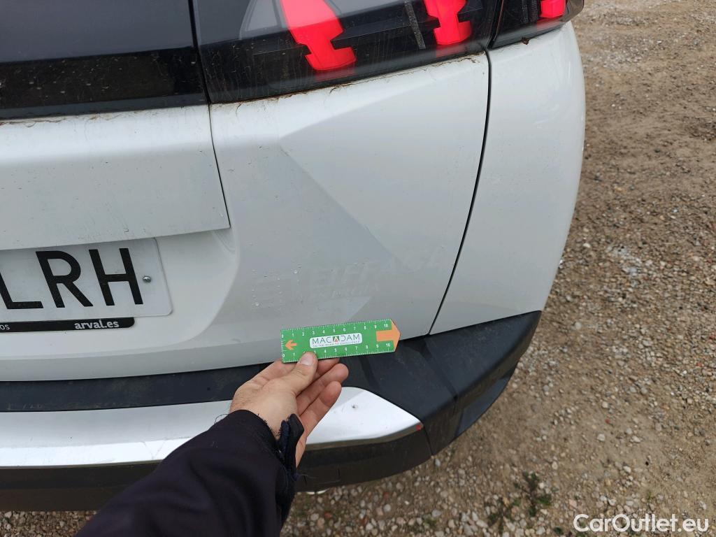  Peugeot  2008 PEUGEOT  / 2019 / 5P / todoterreno Active BlueHDI 81kW (110CV) #6