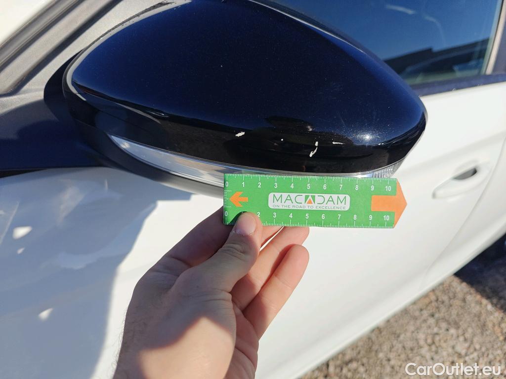  Opel  Corsa OPEL  / 2019 / 5P / berlina con portón 1.2 XEL 55kW (75CV) Edition #45