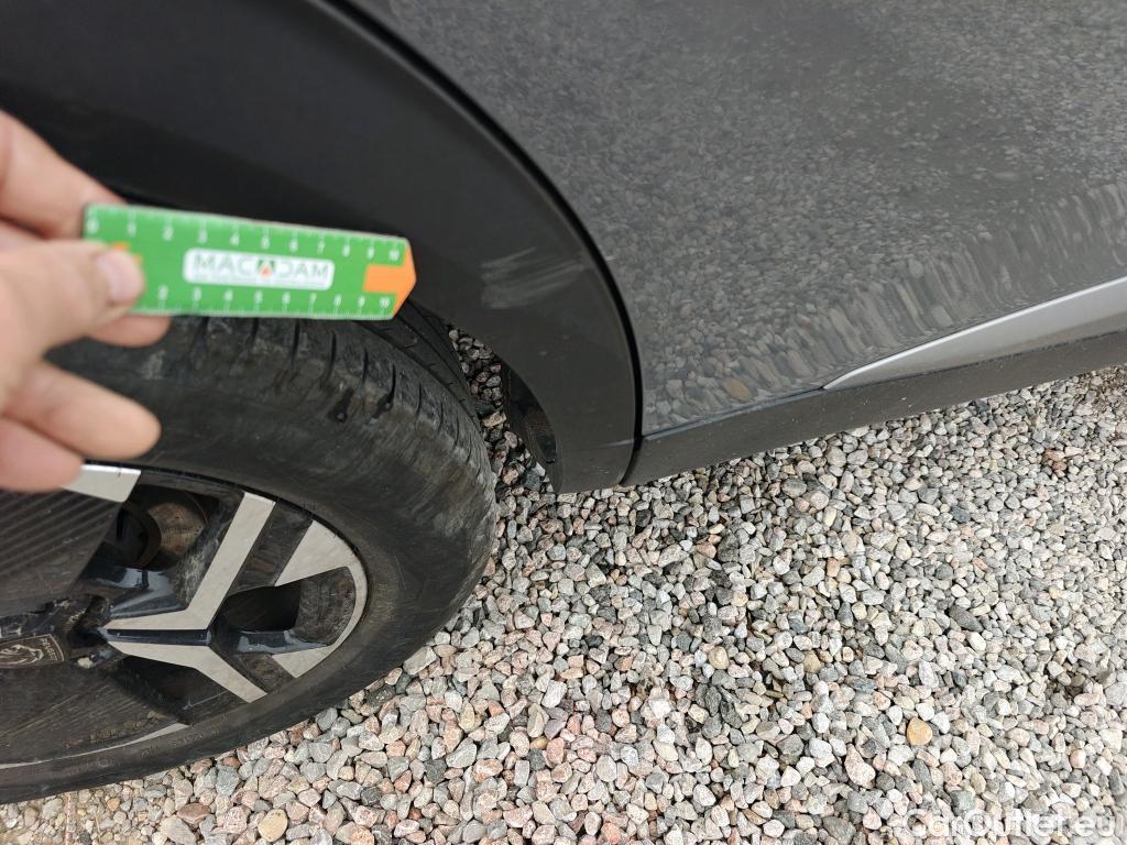  Peugeot  2008  Allure 1.2 PureTech 100CV MT6 E6d #22