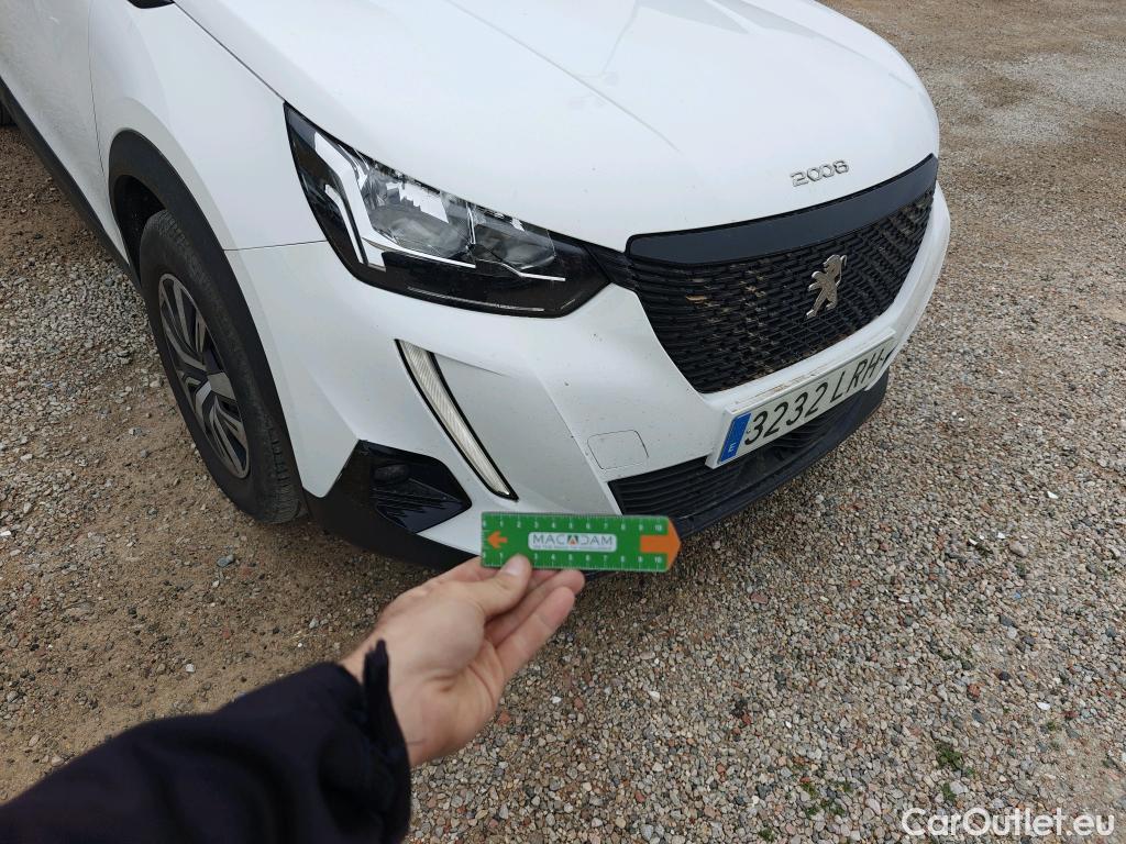  Peugeot  2008 PEUGEOT  / 2019 / 5P / todoterreno Active BlueHDI 81kW (110CV) #29