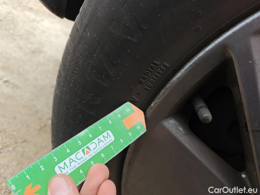  Nissan  Qashqai NISSAN  / 2021 / 5P / todoterreno DIG-T 116kW (158CV) mHEV Xtronic Acenta (AC2) #12