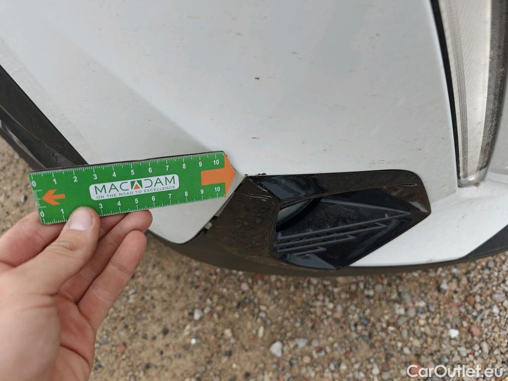  Peugeot  2008 PEUGEOT  / 2019 / 5P / todoterreno Active BlueHDI 81kW (110CV) #30