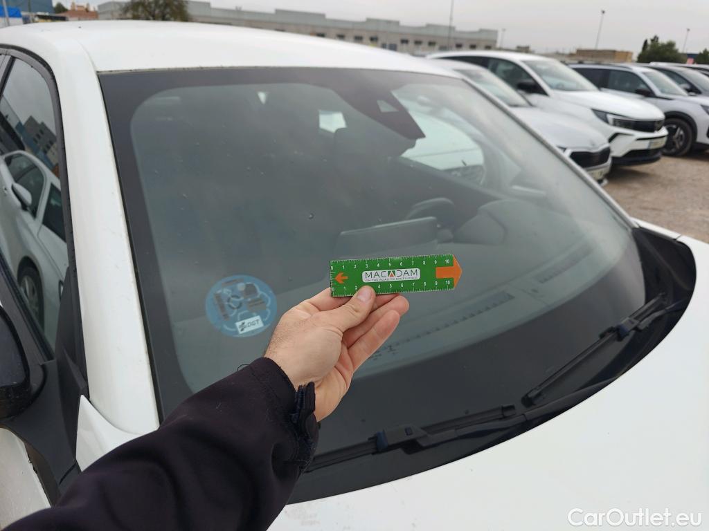  Peugeot  2008 PEUGEOT  / 2019 / 5P / todoterreno Active Pack Puretech 100 S&S BVM6 #1