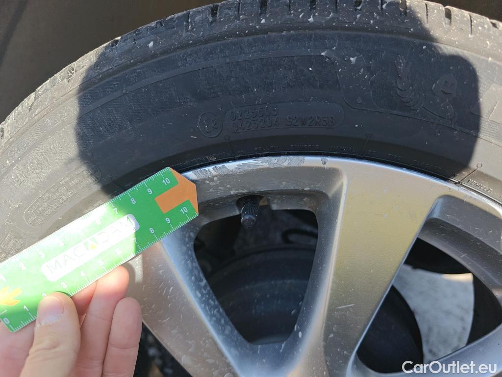  Opel  Corsa OPEL  / 2019 / 5P / berlina con portón 1.2 XEL 55kW (75CV) Edition #11