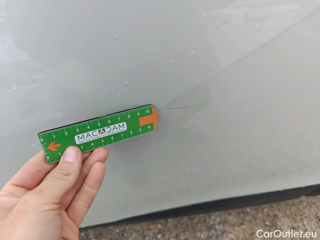  Peugeot  2008 PEUGEOT  / 2019 / 5P / todoterreno Active Pack Puretech 100 S&S BVM6 #40