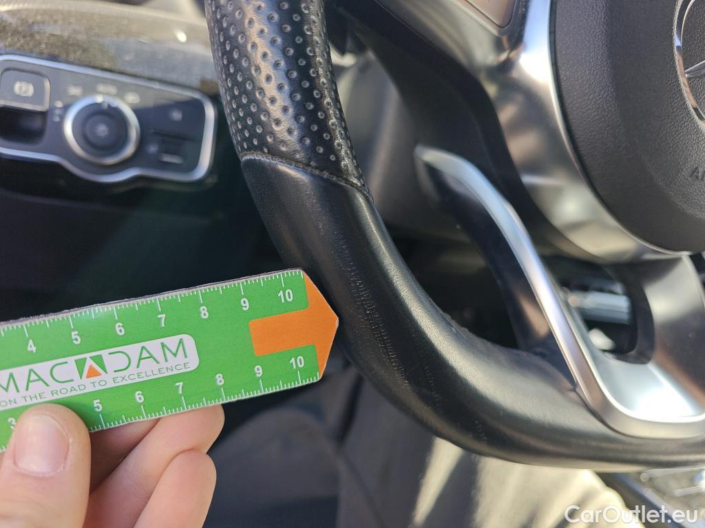  Mercedes  CLA-Klasse MERCEDES-BENZ CLA / 2019 / 4P / coupé CLA 180 #30