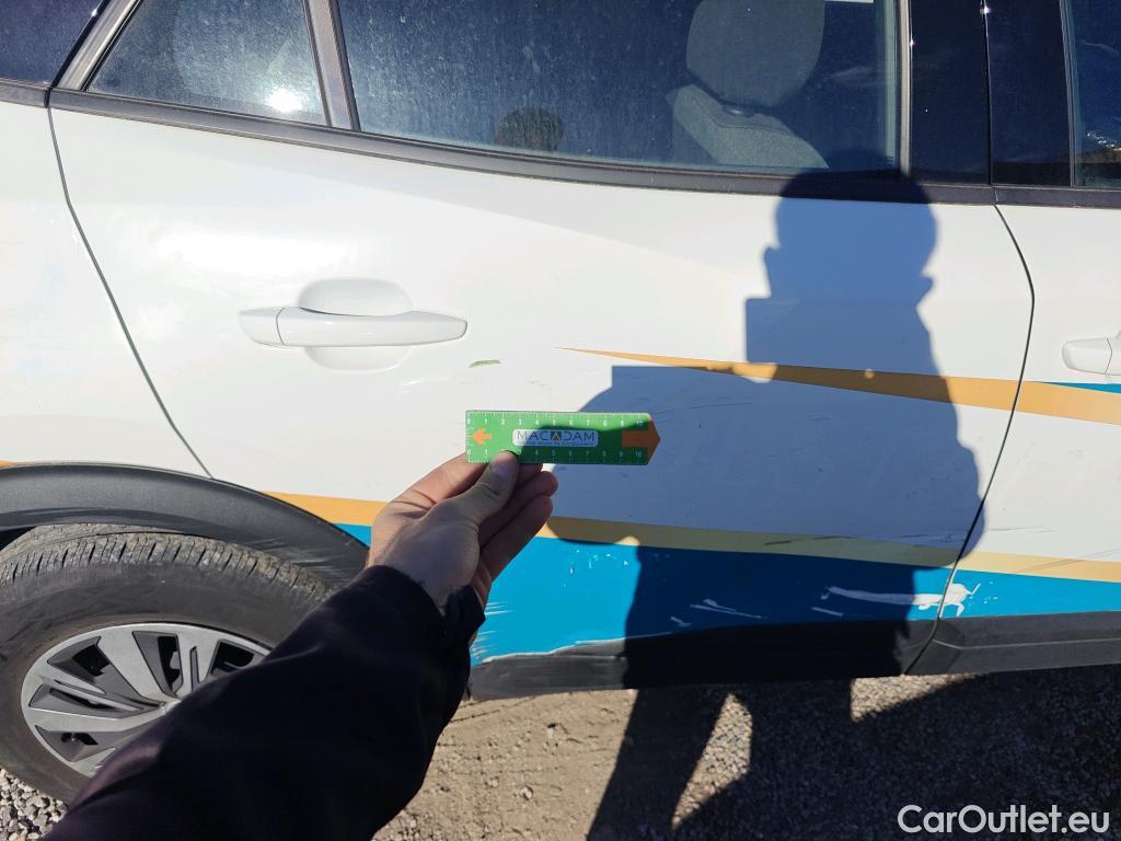  Peugeot  2008 PEUGEOT  / 2019 / 5P / todoterreno Active Puretech 100 S&S BVM6 #1