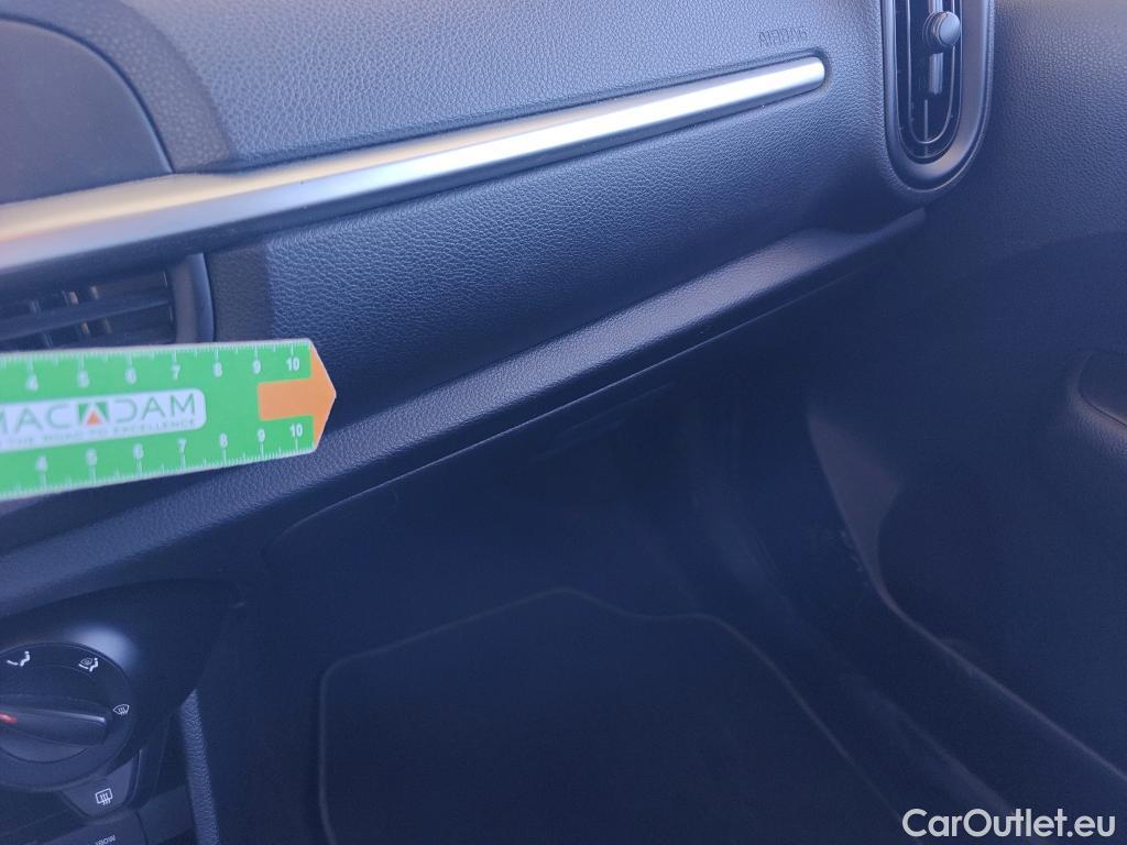  KIA  Picanto KIA  / 2017 / 5P / berlina con portón 1.0 CVVT 49kW (67CV) Concept #6