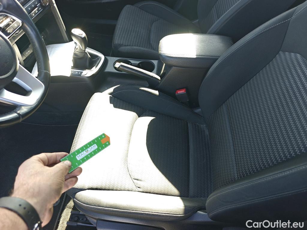  KIA  XCeed KIA  / 2019 / 5P / todoterreno 1.0 T-GDi Drive 88kW (120CV) #13