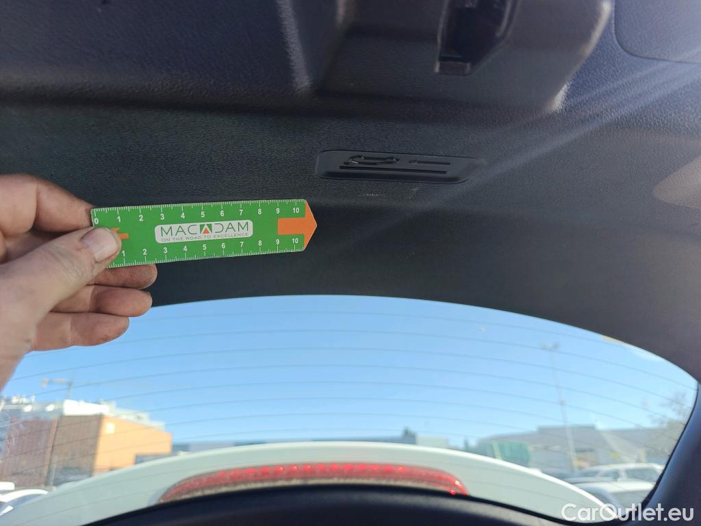  KIA  XCeed KIA  / 2019 / 5P / todoterreno 1.0 T-GDi Drive 88kW (120CV) #19