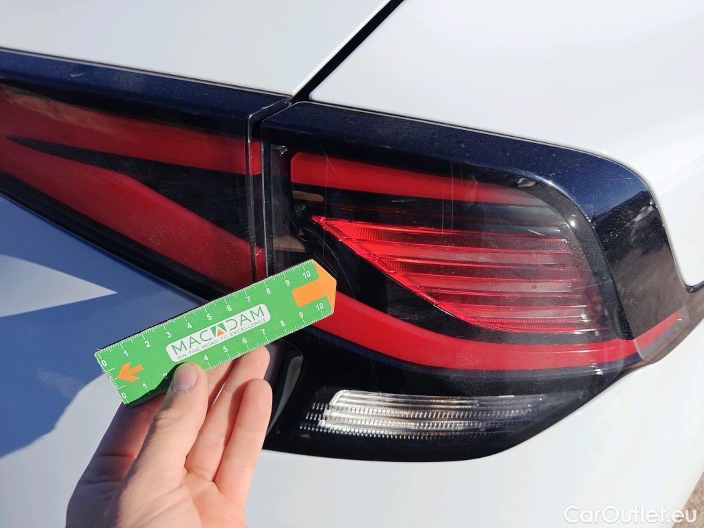  KIA  Sportage KIA  / 2022 / 5P / todoterreno 1.6 T-GDi 110kW (150CV) Drive 4x2 #31