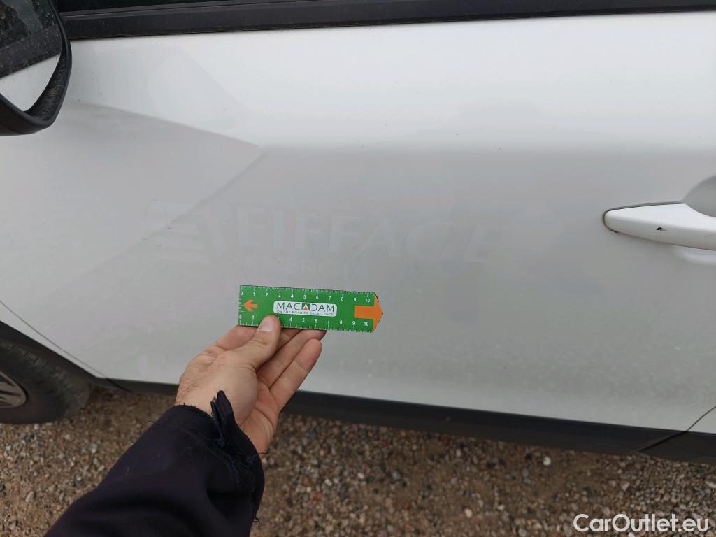  Peugeot  2008 PEUGEOT  / 2019 / 5P / todoterreno Active BlueHDI 81kW (110CV) #5