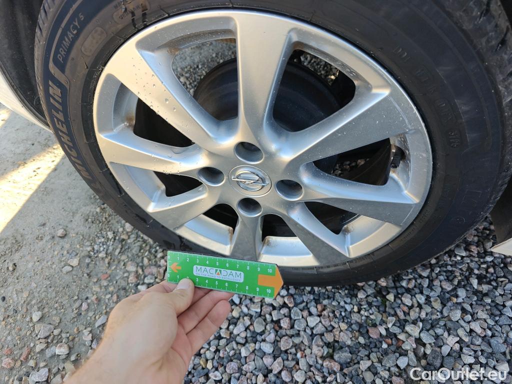  Opel  Corsa OPEL  / 2019 / 5P / berlina con portón 1.2 XEL 55kW (75CV) Edition #14