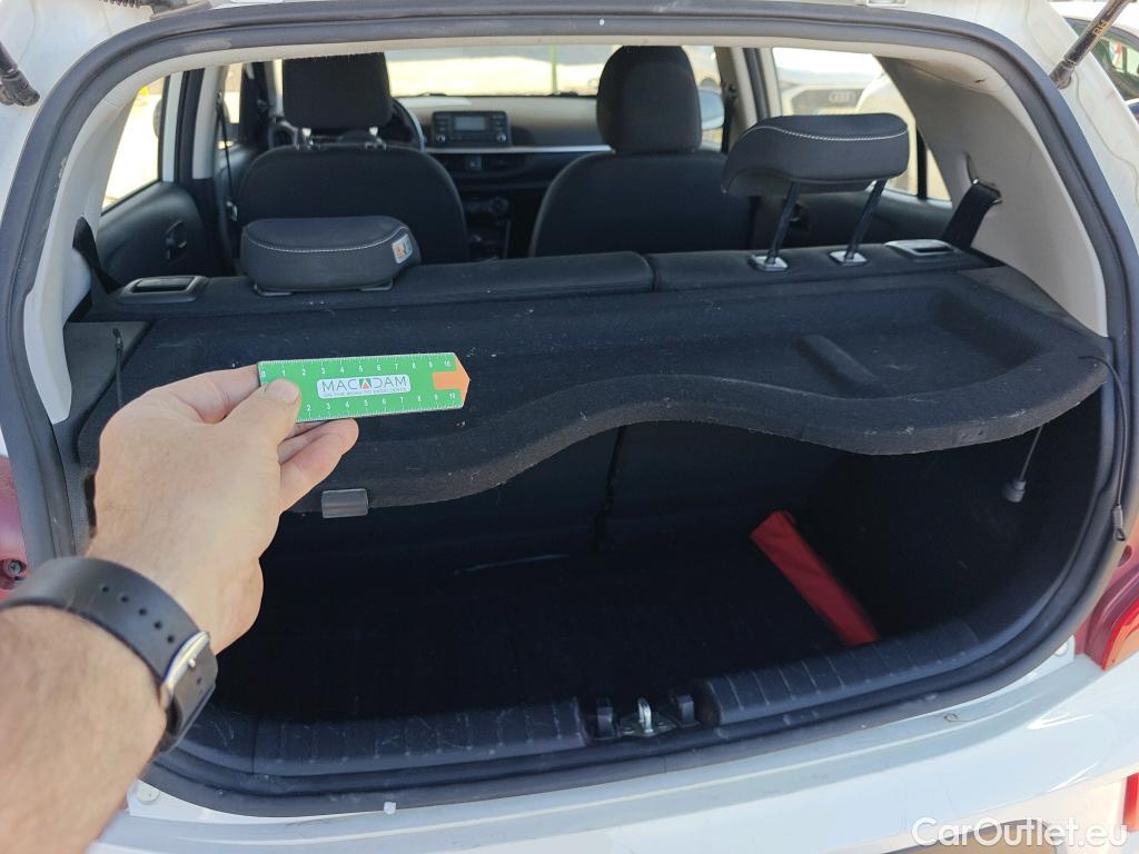  KIA  Picanto KIA  / 2017 / 5P / berlina con portón 1.0 CVVT 49kW (67CV) Concept #1