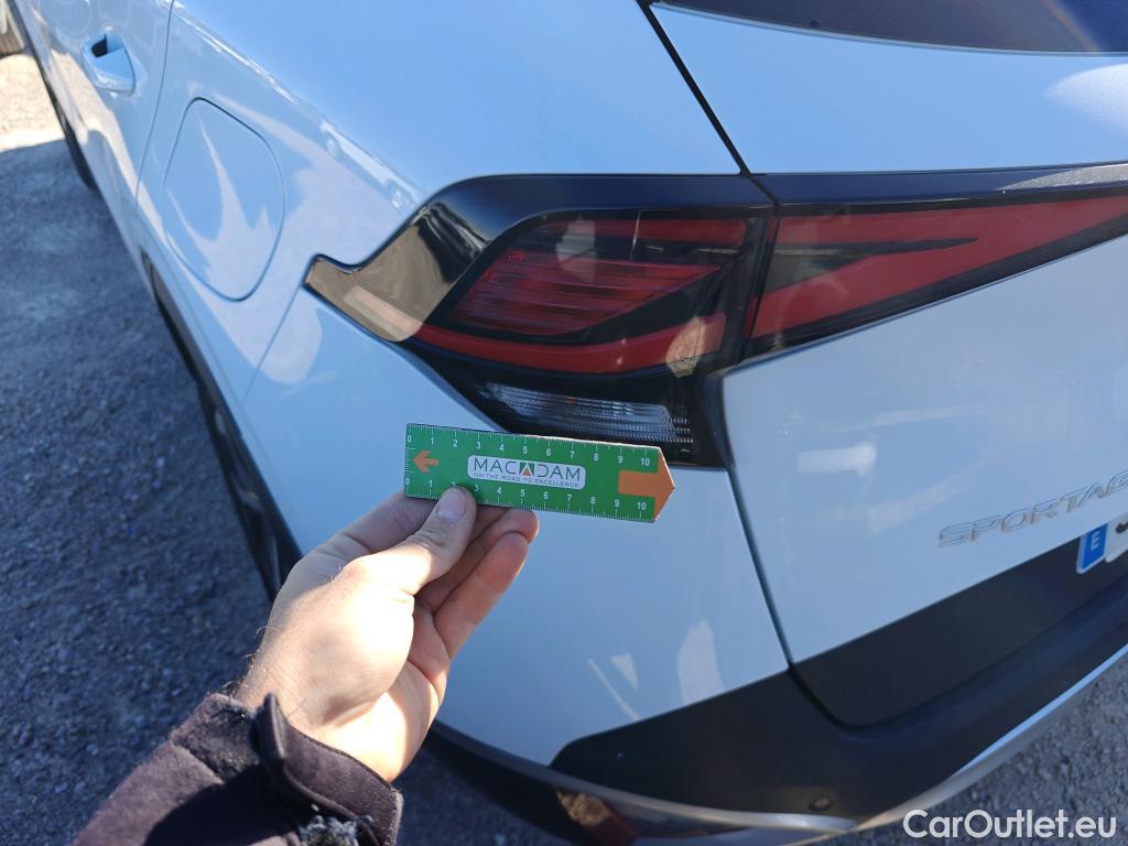  KIA  Sportage KIA  / 2022 / 5P / todoterreno 1.6 T-GDi 110kW (150CV) Drive 4x2 #28