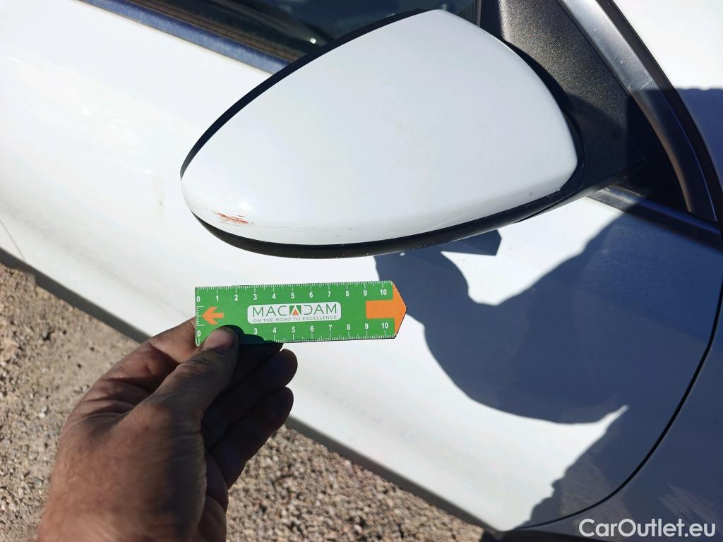  KIA  XCeed KIA  / 2019 / 5P / todoterreno 1.0 T-GDi Drive 88kW (120CV) #37