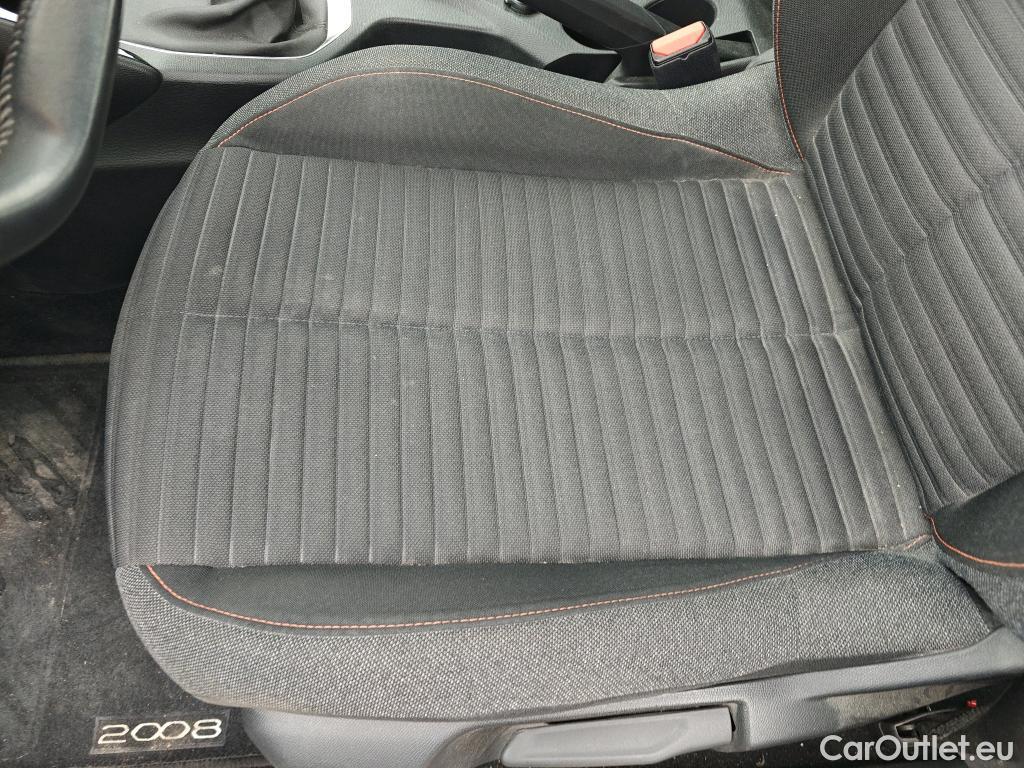  Peugeot  2008 PEUGEOT  / 2019 / 5P / todoterreno Active BlueHDI 81kW (110CV) #14