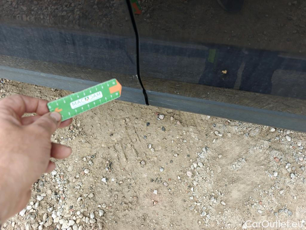  Skoda  Karoq SKODA  / 2021 / 5P / todoterreno 2.0 TDI 85kW (115CV) Ambition #3