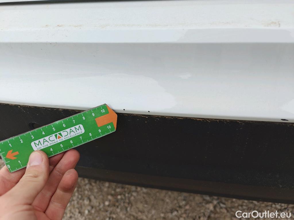  Volkswagen  Tiguan VOLKSWAGEN  / 2023 / 5P / todoterreno Life 2.0 TDI 110kW (150CV) DSG #13