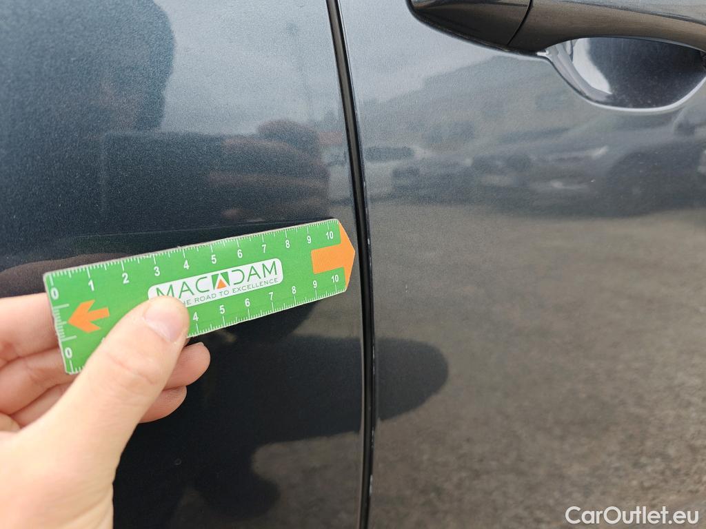  Renault  Megane RENAULT Mégane / 2020 / 5P / familiar S.T. Business Blue dCi 85 kW (115CV) -SS #9