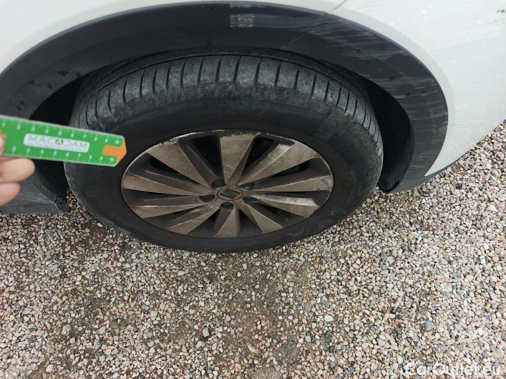  Seat  Arona SEAT  / 2017 / 5P / todoterreno 1.0 TSI 81kW (110CV) Style Plus (AC) #4