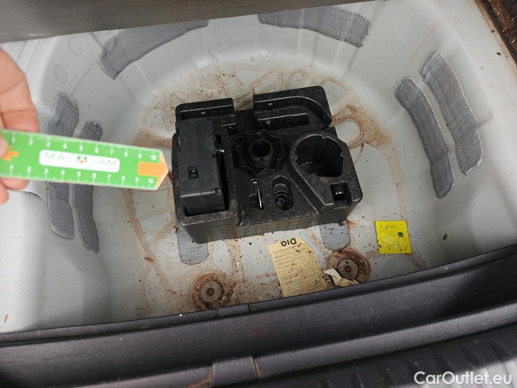  Seat  Arona SEAT  / 2017 / 5P / todoterreno 1.0 TSI 81kW (110CV) Style Plus (AC) #2