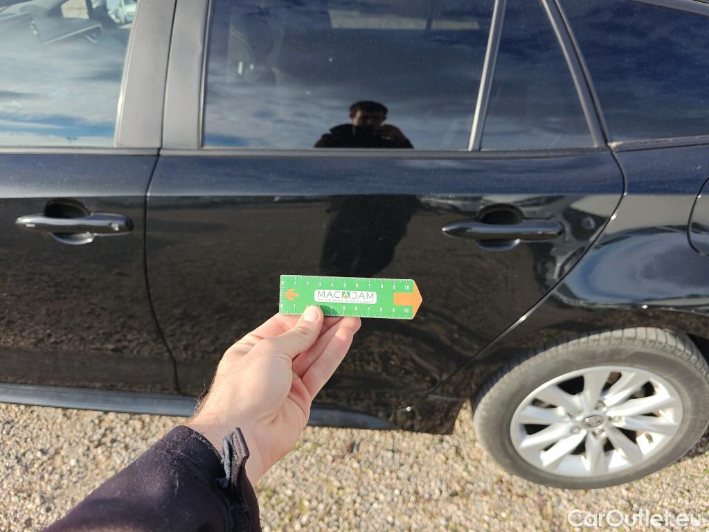  Toyota  Corolla TOYOTA  / 2019 / 5P / familiar 1.8 125H ACTIVE TECH E-CVT TOU SPORT #26