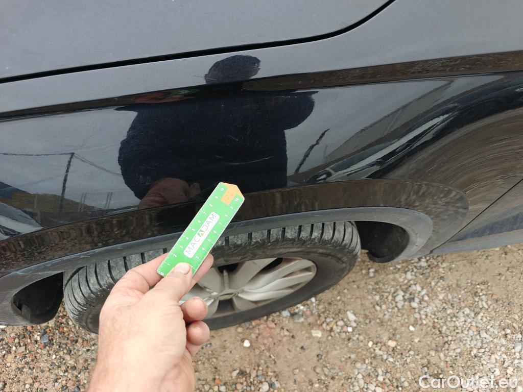  Skoda  Karoq SKODA  / 2021 / 5P / todoterreno 2.0 TDI 85kW (115CV) Ambition #15