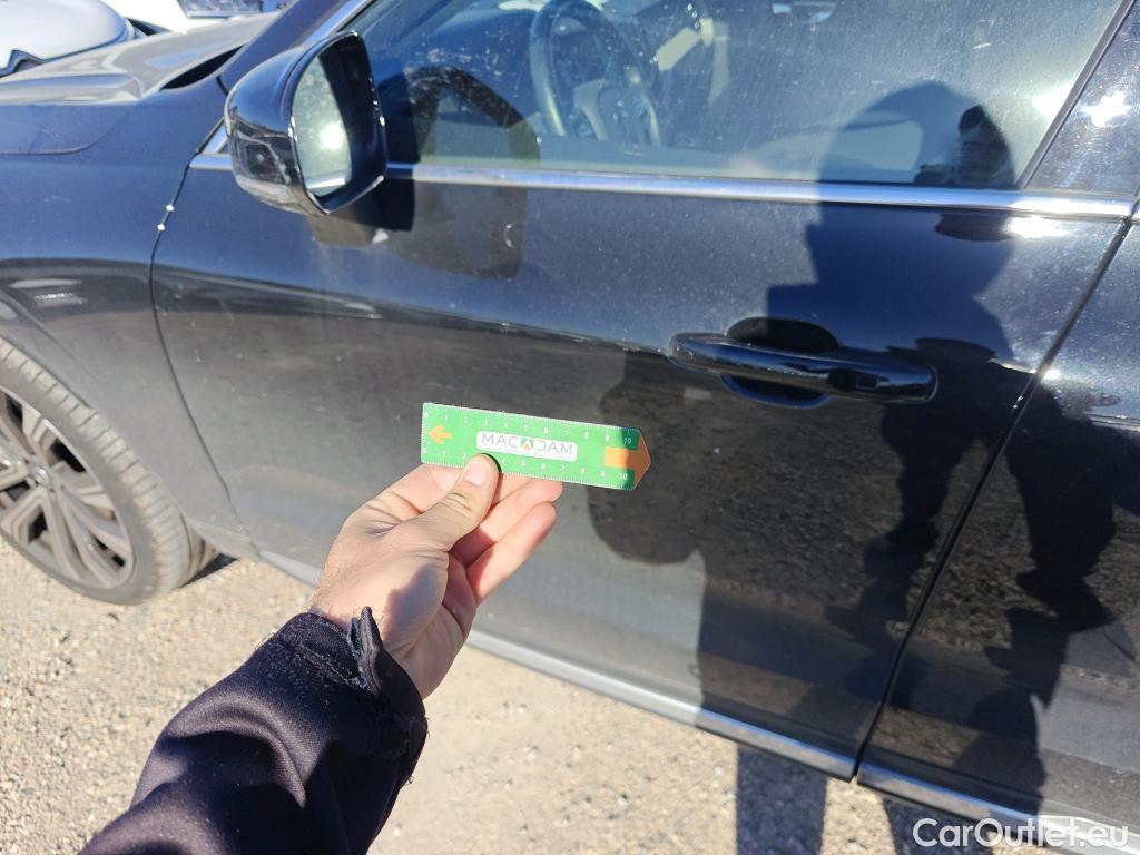  Volvo  XC60 VOLVO  / 2017 / 5P / todoterreno 2.0 B4 D Inscription Auto #38