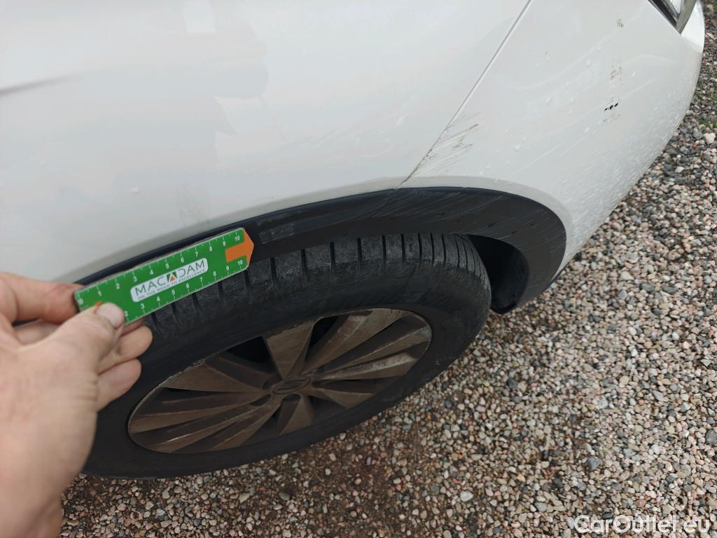  Seat  Arona SEAT  / 2017 / 5P / todoterreno 1.0 TSI 81kW (110CV) Style Plus (AC) #18