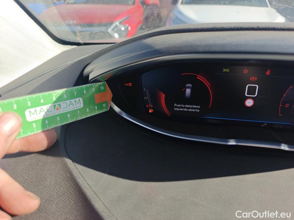  Peugeot  3008  Active Pack 1.5 HDi 130CV MT6 E6d #40