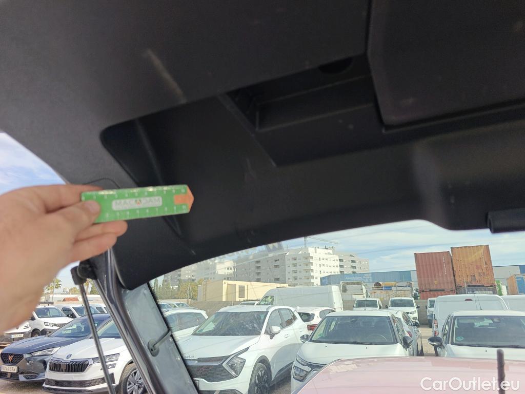  Volkswagen  Polo VOLKSWAGEN  / 2021 / 5P / berlina con portón Life 1.0 TSI 70kW (95CV) #MARY KAY# #15