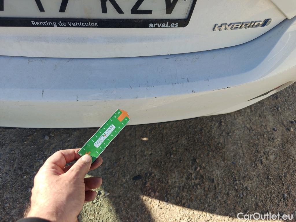  Toyota  Yaris TOYOTA  / 2017 / 5P / berlina con portón 1.5 100H Active Tech #15