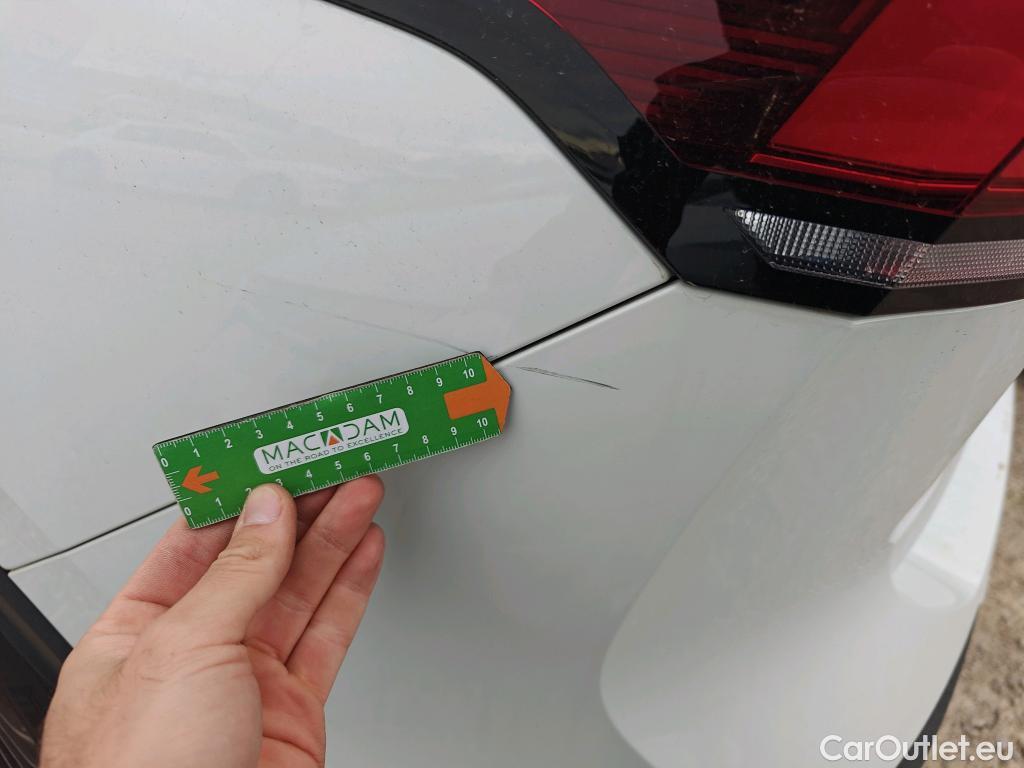  Volkswagen  Tiguan VOLKSWAGEN  / 2023 / 5P / todoterreno Life 2.0 TDI 110kW (150CV) DSG #12