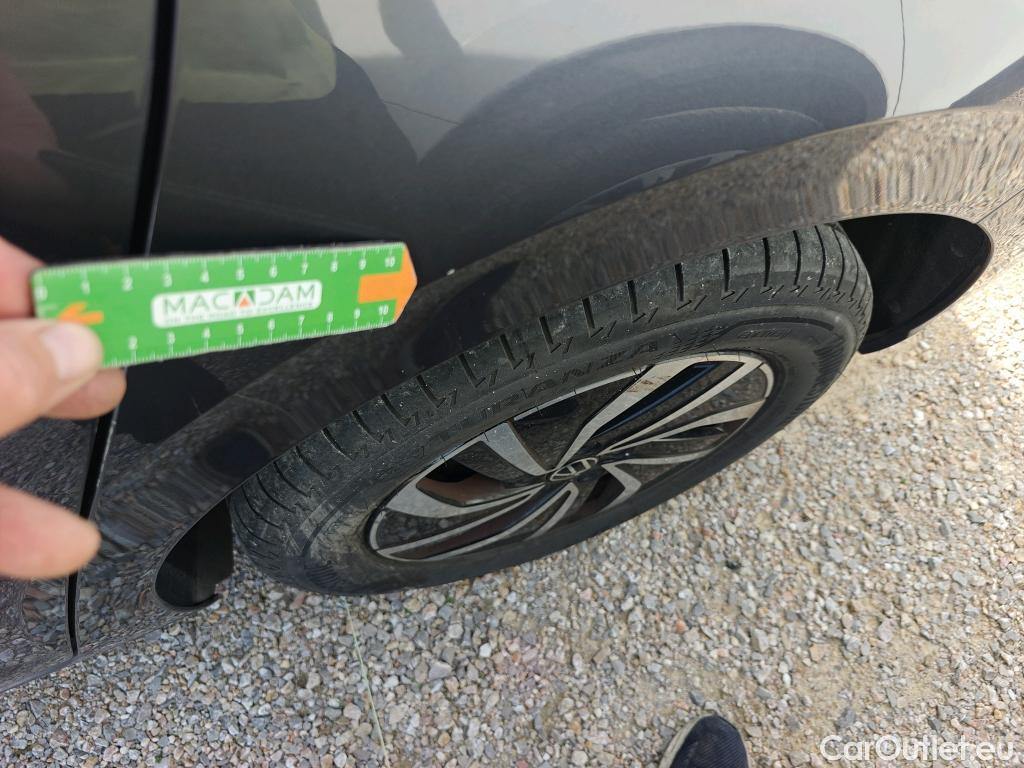  Volkswagen  Polo VOLKSWAGEN  / 2021 / 5P / berlina con portón Life 1.0 TSI 70kW (95CV) #MARY KAY# #18