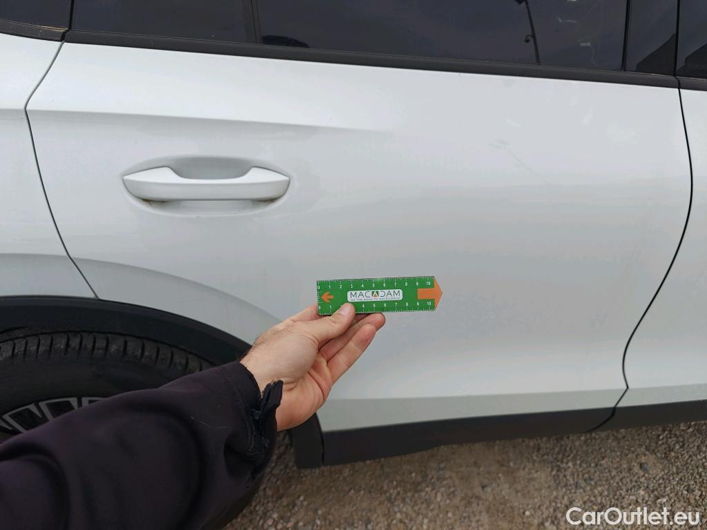  Volkswagen  Tiguan VOLKSWAGEN  / 2023 / 5P / todoterreno Life 2.0 TDI 110kW (150CV) DSG #9