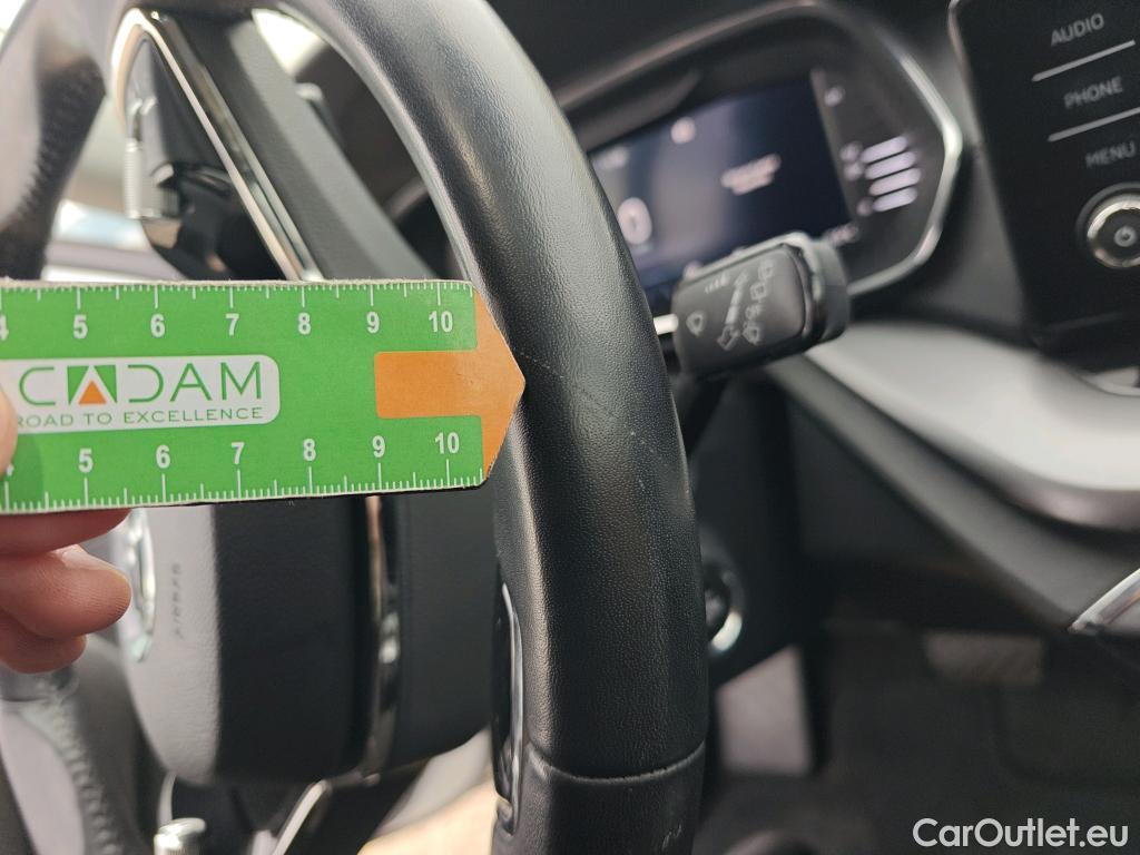  Skoda  Octavia SKODA  / 2020 / 5P / familiar Combi 1.0 TSI 81kW(110CV) DSG mHEV Ambi. #23