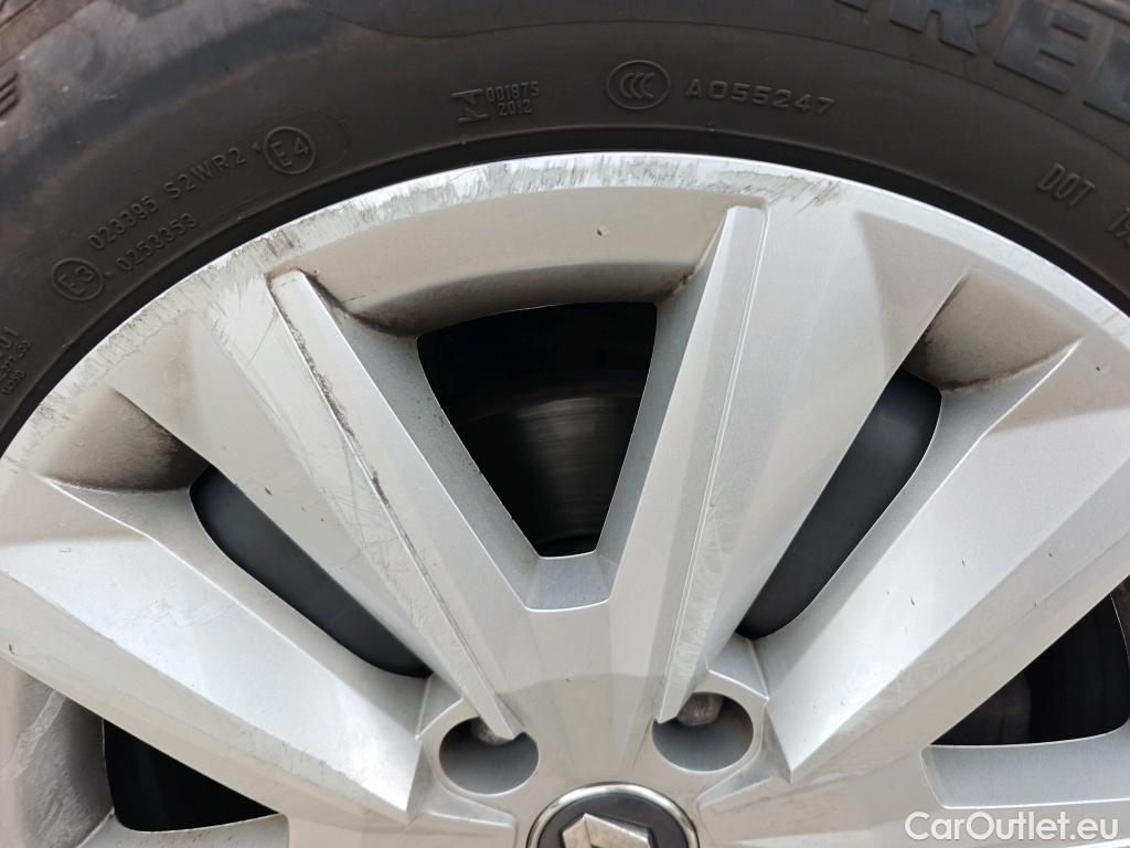  Renault  Megane RENAULT Mégane / 2020 / 5P / familiar S.T. Business Blue dCi 85 kW (115CV) -SS #35