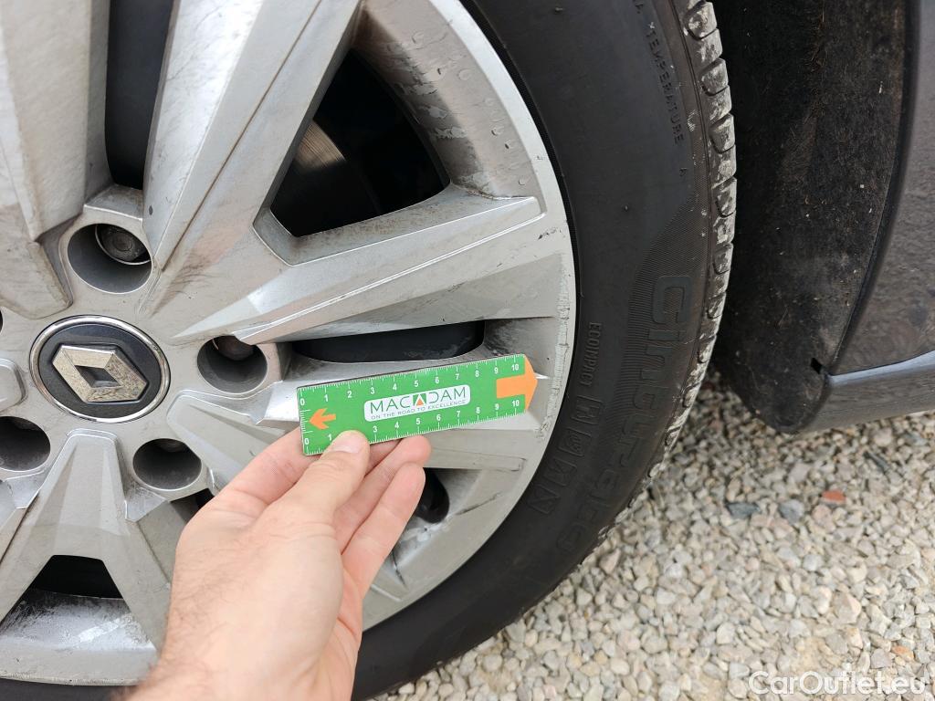  Renault  Megane RENAULT Mégane / 2020 / 5P / familiar S.T. Business Blue dCi 85 kW (115CV) -SS #39