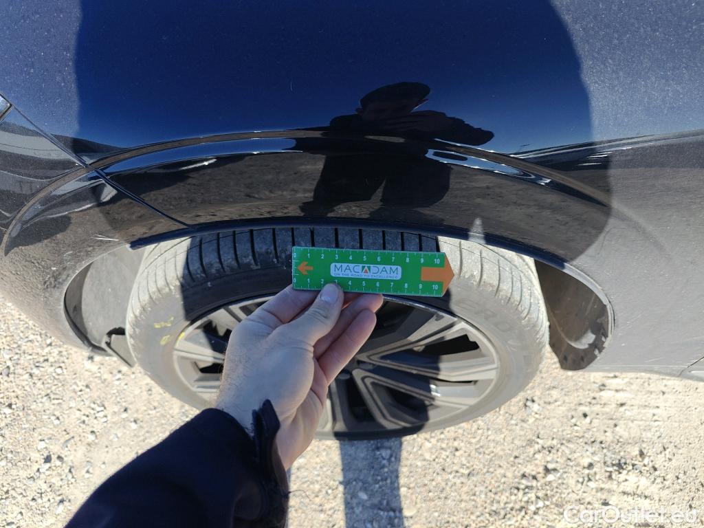  Volvo  XC60 VOLVO  / 2017 / 5P / todoterreno 2.0 B4 D Inscription Auto #31