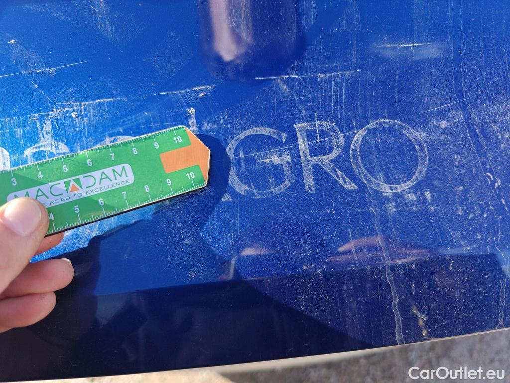  Renault  Captur RENAULT  / 2020 / 5P / todoterreno Intens TCe 90 #3