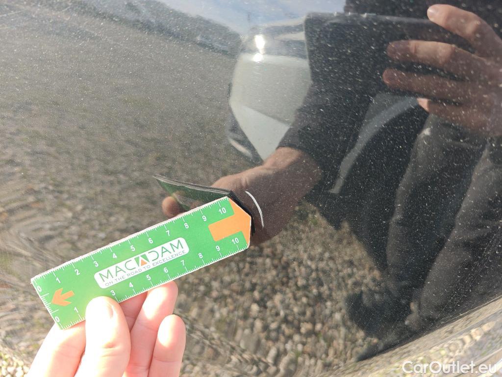  Toyota  Corolla TOYOTA  / 2019 / 5P / familiar 1.8 125H ACTIVE TECH E-CVT TOU SPORT #7