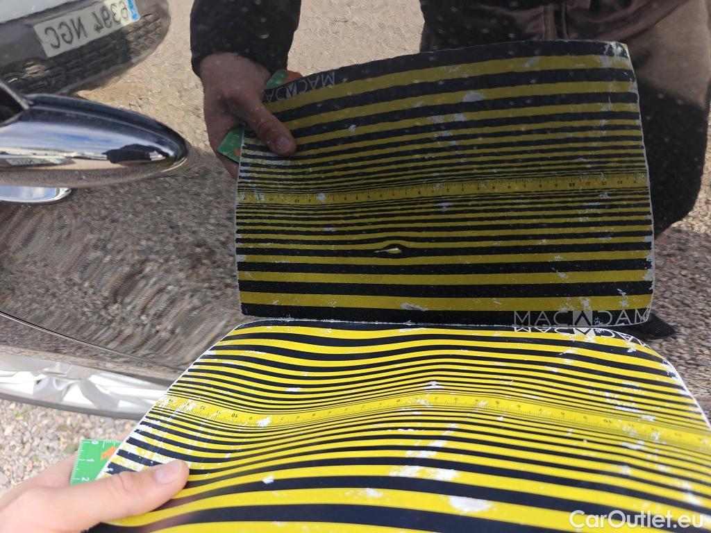  Toyota  Corolla TOYOTA  / 2019 / 5P / familiar 1.8 125H ACTIVE TECH E-CVT TOU SPORT #2