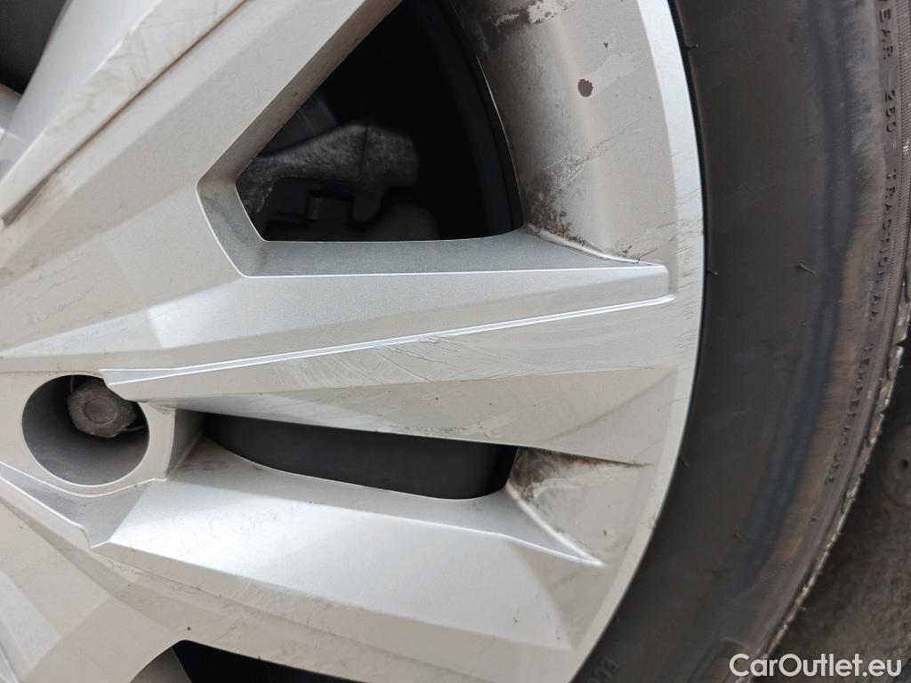  Renault  Megane RENAULT Mégane / 2020 / 5P / familiar S.T. Business Blue dCi 85 kW (115CV) -SS #36