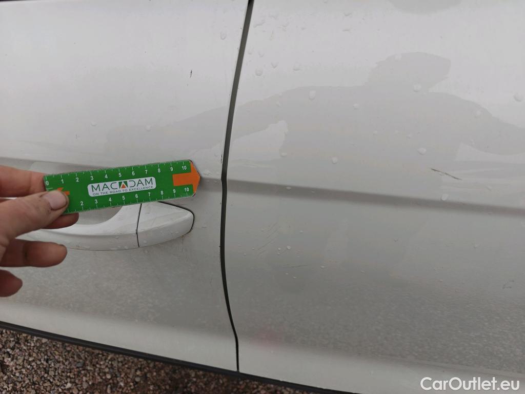  Seat  Arona SEAT  / 2017 / 5P / todoterreno 1.0 TSI 81kW (110CV) Style Plus (AC) #6