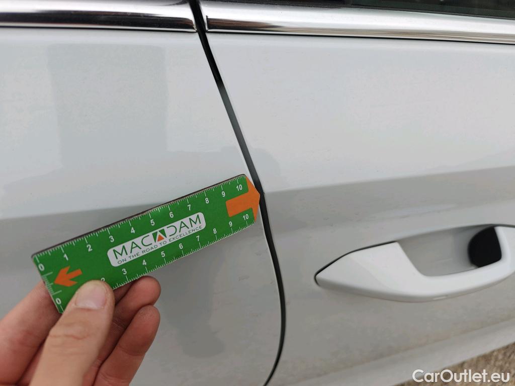  Skoda  Octavia SKODA  / 2020 / 5P / familiar Combi 1.0 TSI 81kW(110CV) DSG mHEV Ambi. #39